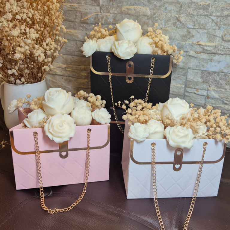 Bouquet Éternel  modèle Sac à main